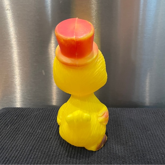 Vintage 60's~70's Carnival Toy Plastic Yellow Duck with Red Top Hat - Picture 4 of 6